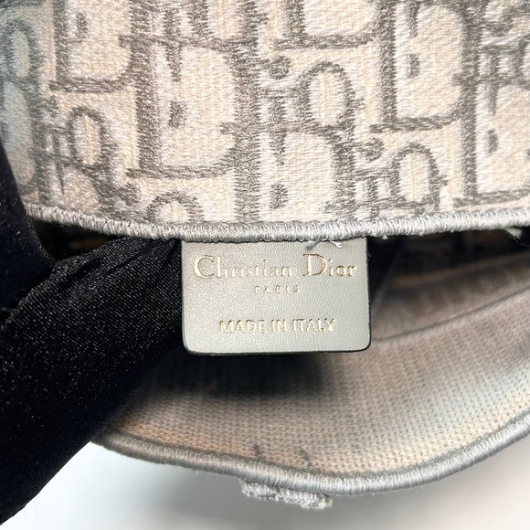 Christian Dior Oblique Slim Saddle Belt Pouch - Picture 10 of 11